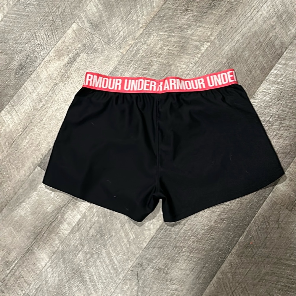 Under Armour, women’s shorts. Size medium